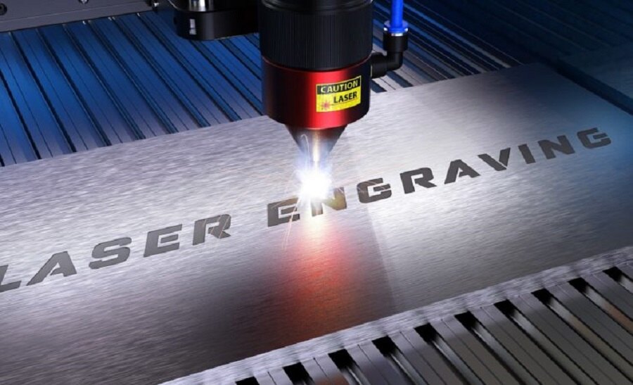 Custom Aluminum Nameplates Designed for Long-Lasting Identification